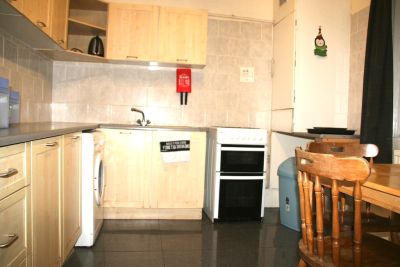 ../images/property/New 3_4 bed in Finsbury p_IMG_2162_a.jpg